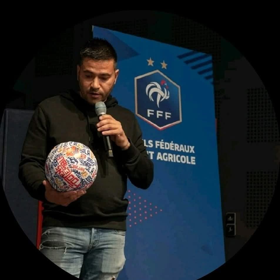 Mathieu Foïs lors d'une intervention à la FFF